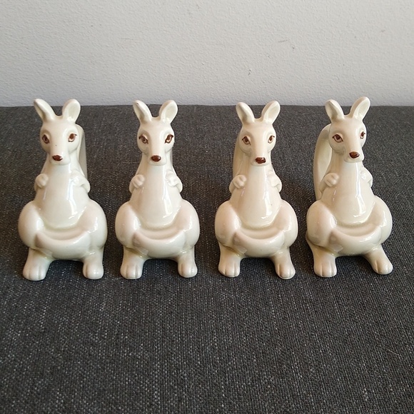 Vintage Fitz & Floyd 4 pc Porcelain Kangaroo Off White Napkin Rings Japan 1978 - Picture 1 of 11